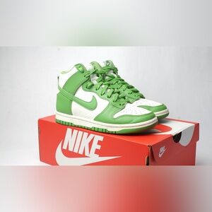 Nike Dunk High - Women’s - Size: 6 / 4.5 Youth Chlorophyll